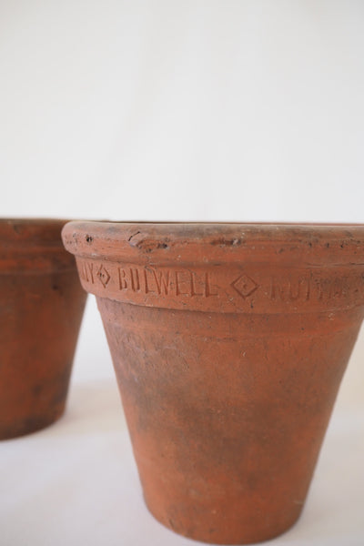 This lovely Pair of Vintage Sankey Pots are beautifully made from terracotta. This pair are circa 1960s, towards the end of manufacturing at Sankey.
