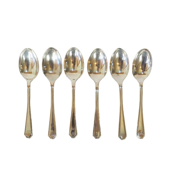 This set of 6 Vintage Silver Plate Teaspoons are monogrammed A and B. The stylish handles give a classic look to these antique teaspoons.