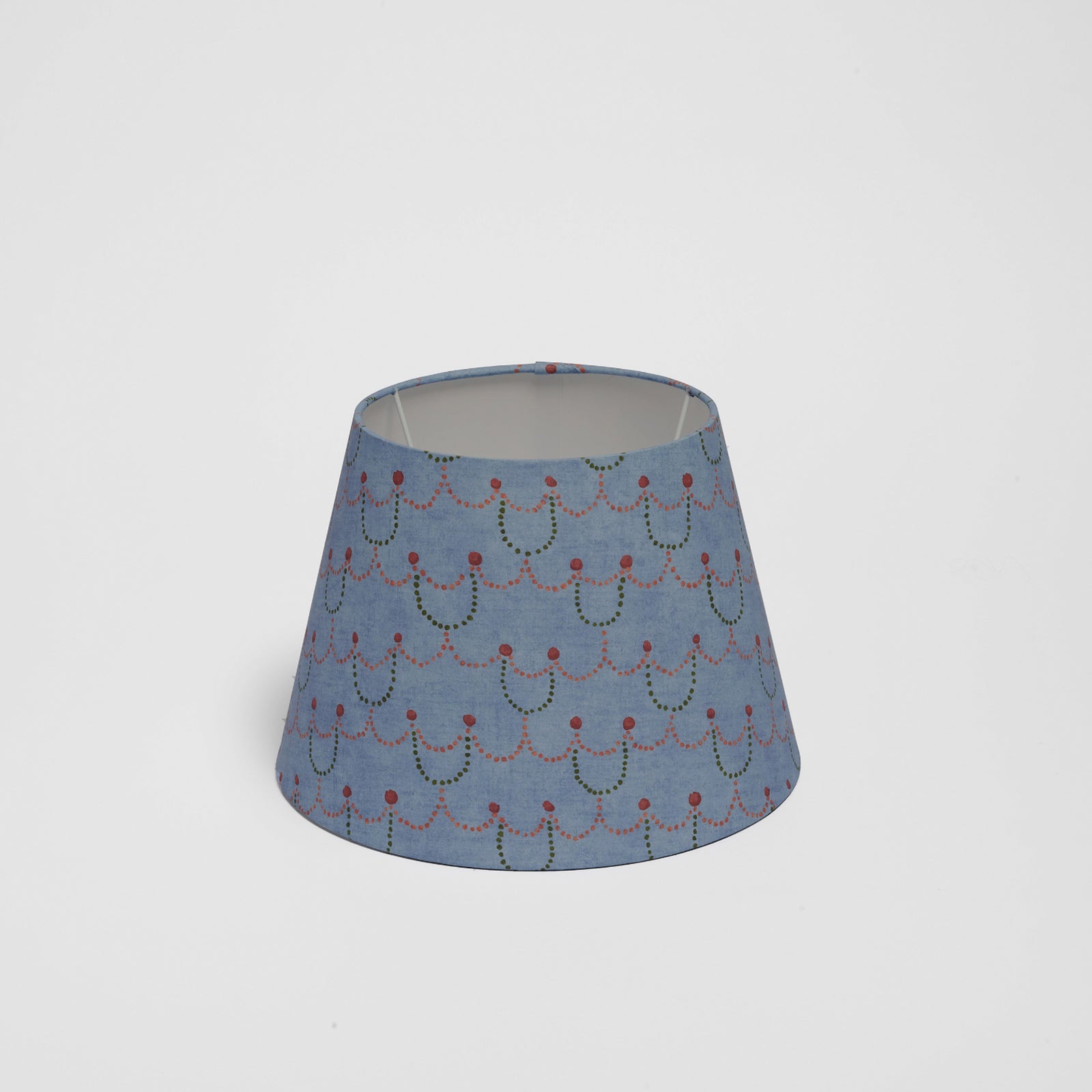 12” Empire Lampshade Pearl Chain - CIRCO