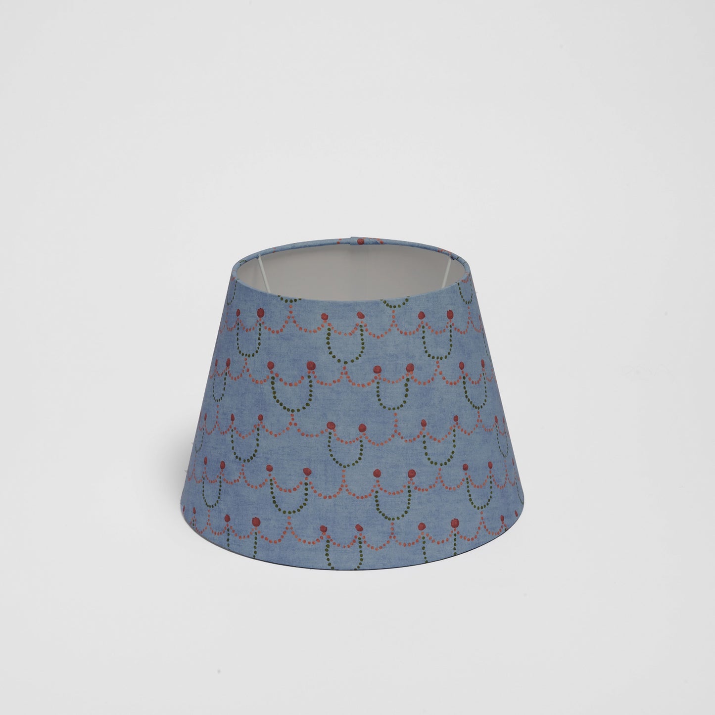 12” Empire Lampshade Pearl Chain - CIRCO
