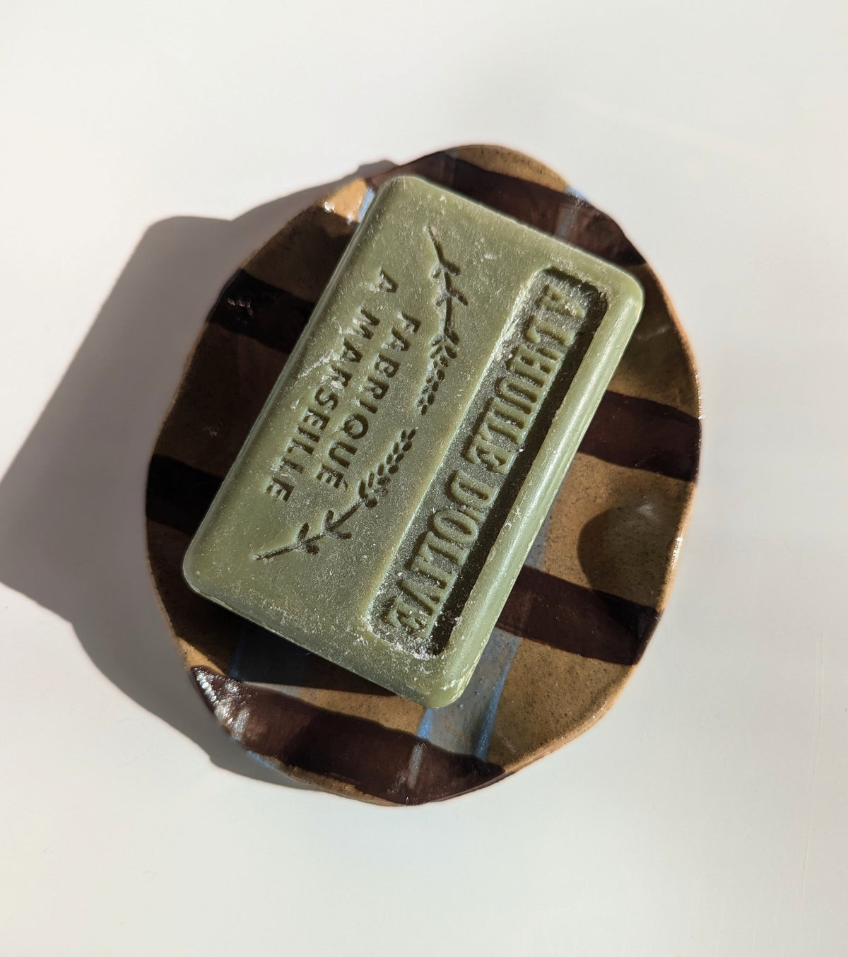 Gingham Stripe Wavy Soap Dish