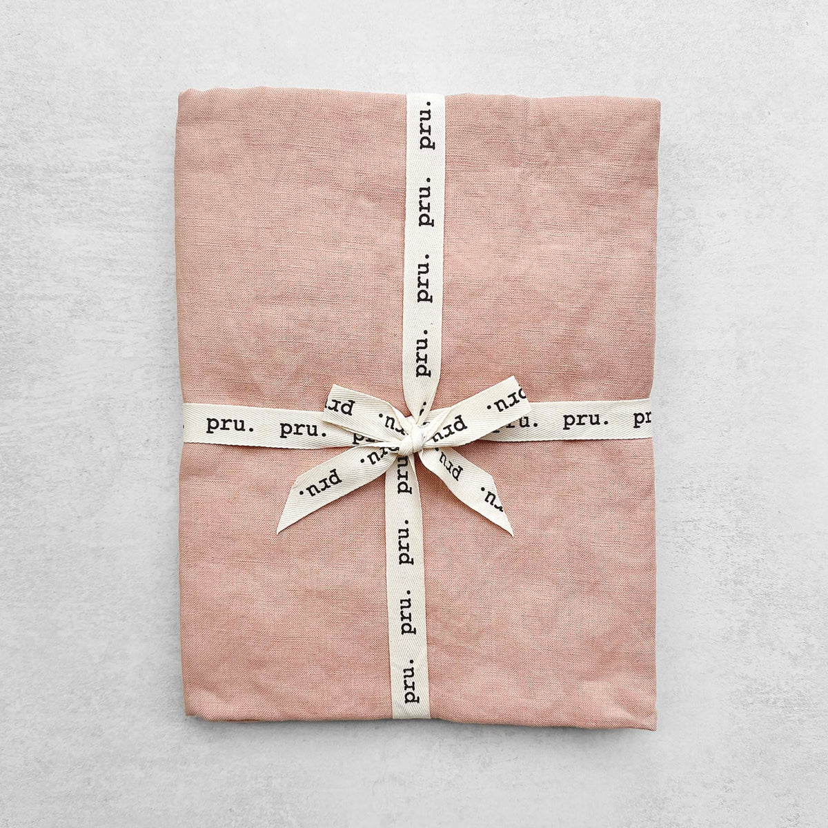 Travel Towel 100% OEKO-TEX® Certified Linen - Pale Pink