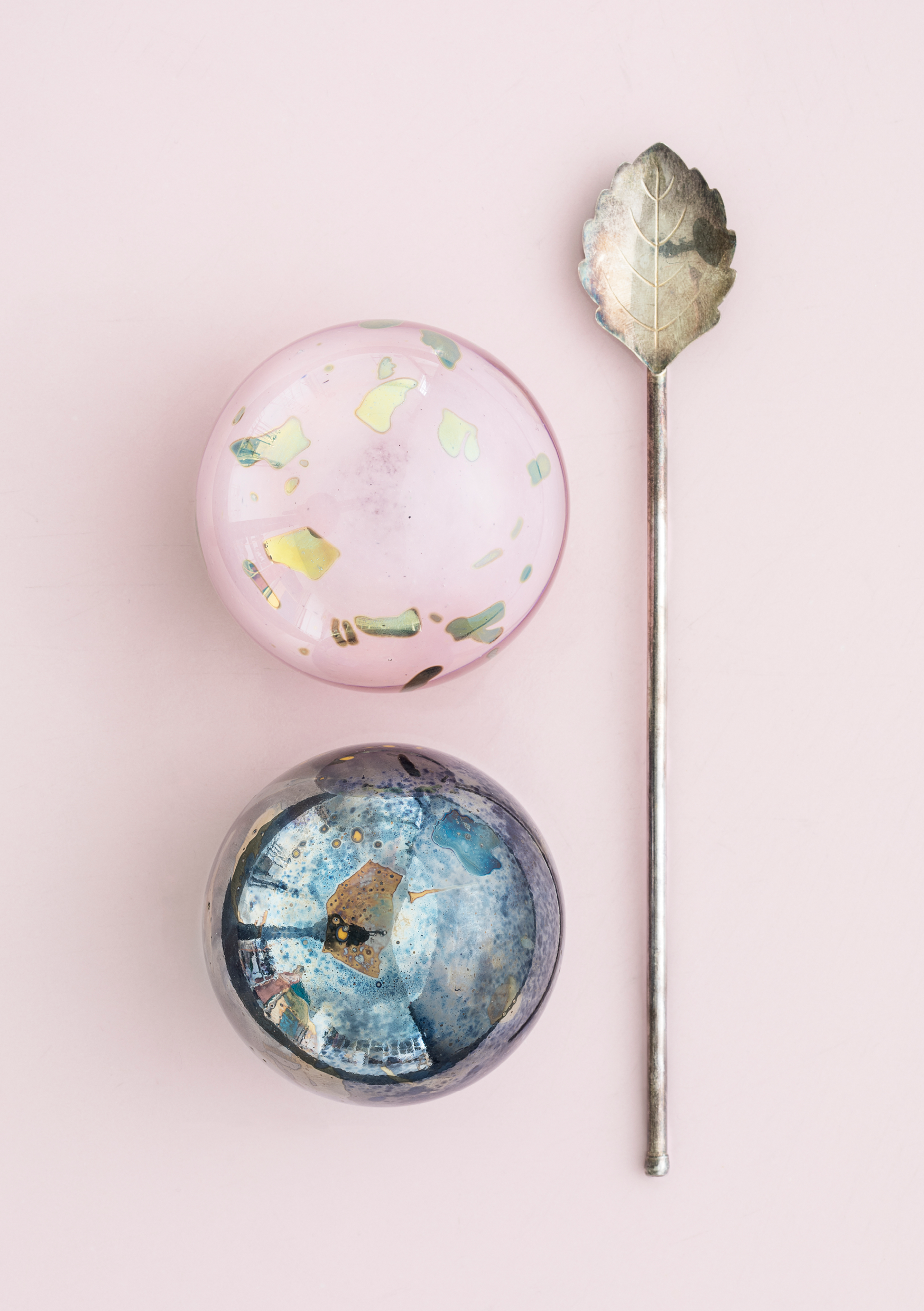 "Blush Gold Pearl" Paperweight