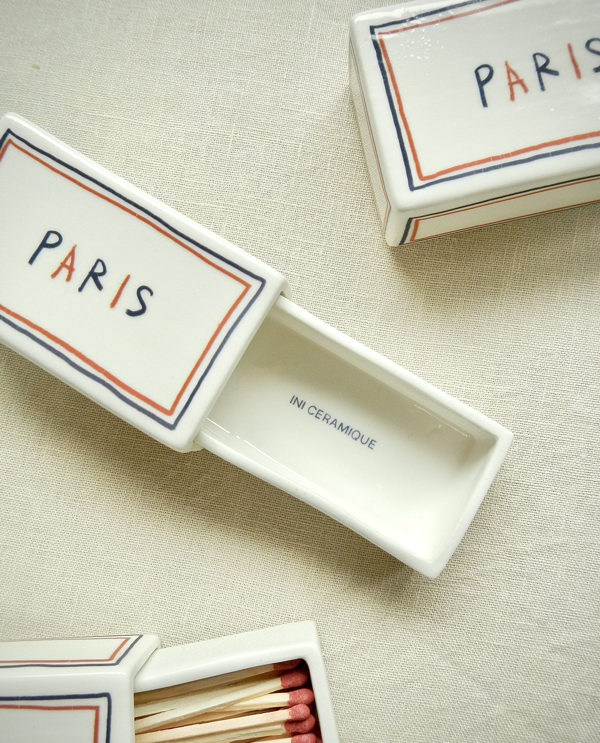 Ceramic matchbox with hand-drawn Paris illustration
