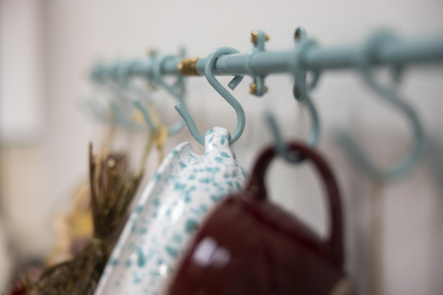 The 80cm Pastel Turquoise Hanging Rail