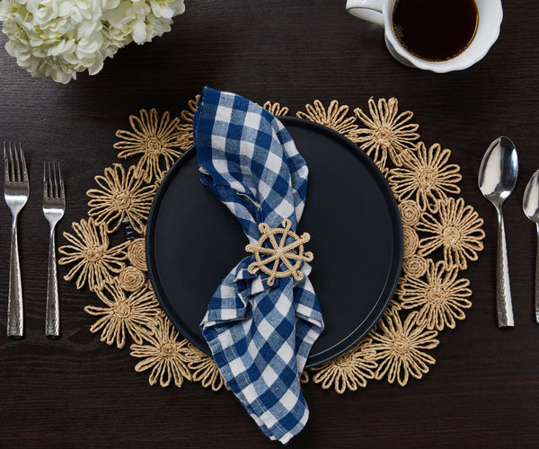 Coastal Ship Wheel Napkin Ring – 2.5” Handwoven Iraca Palm – Nautical Table Decor from Colombia