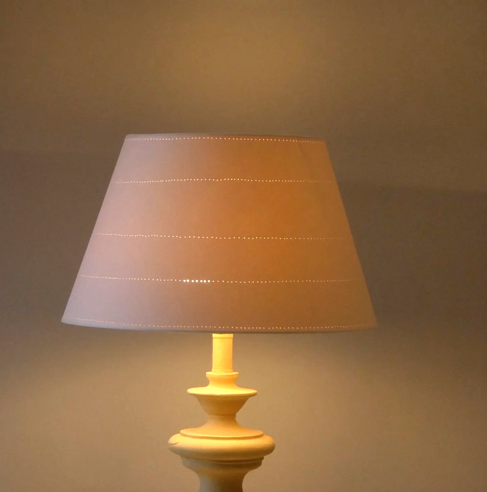 Juno Lampshade, Empire