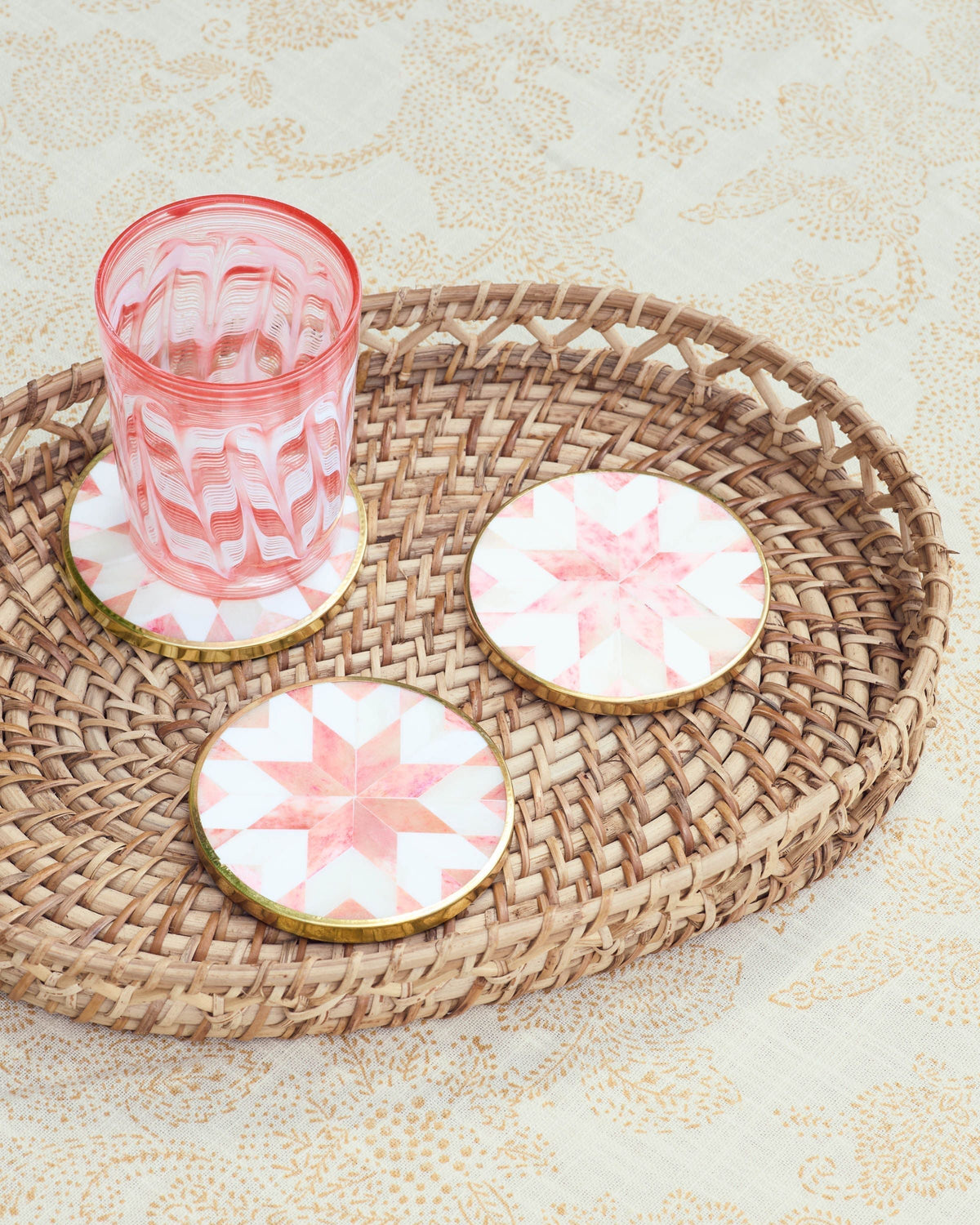 Set of 4 Star Coasters – Pink #color_pink