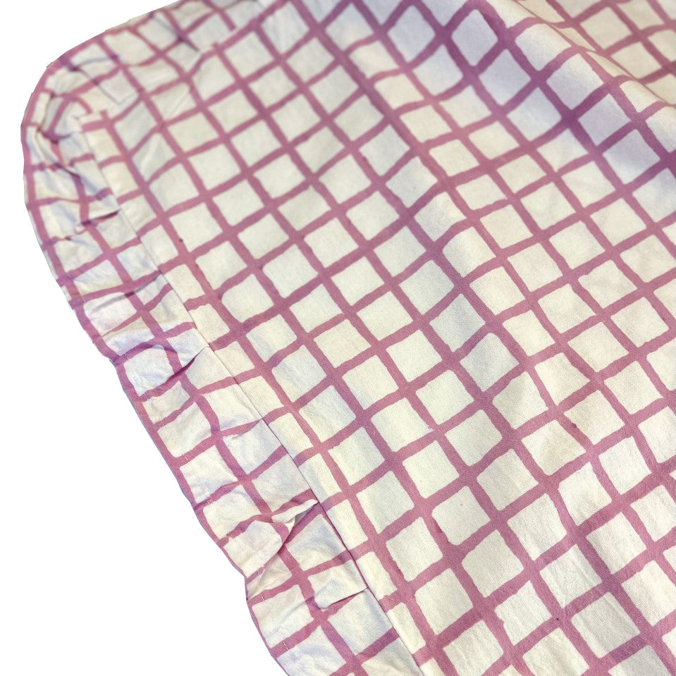 Pink Ruffle Check Tablecloth