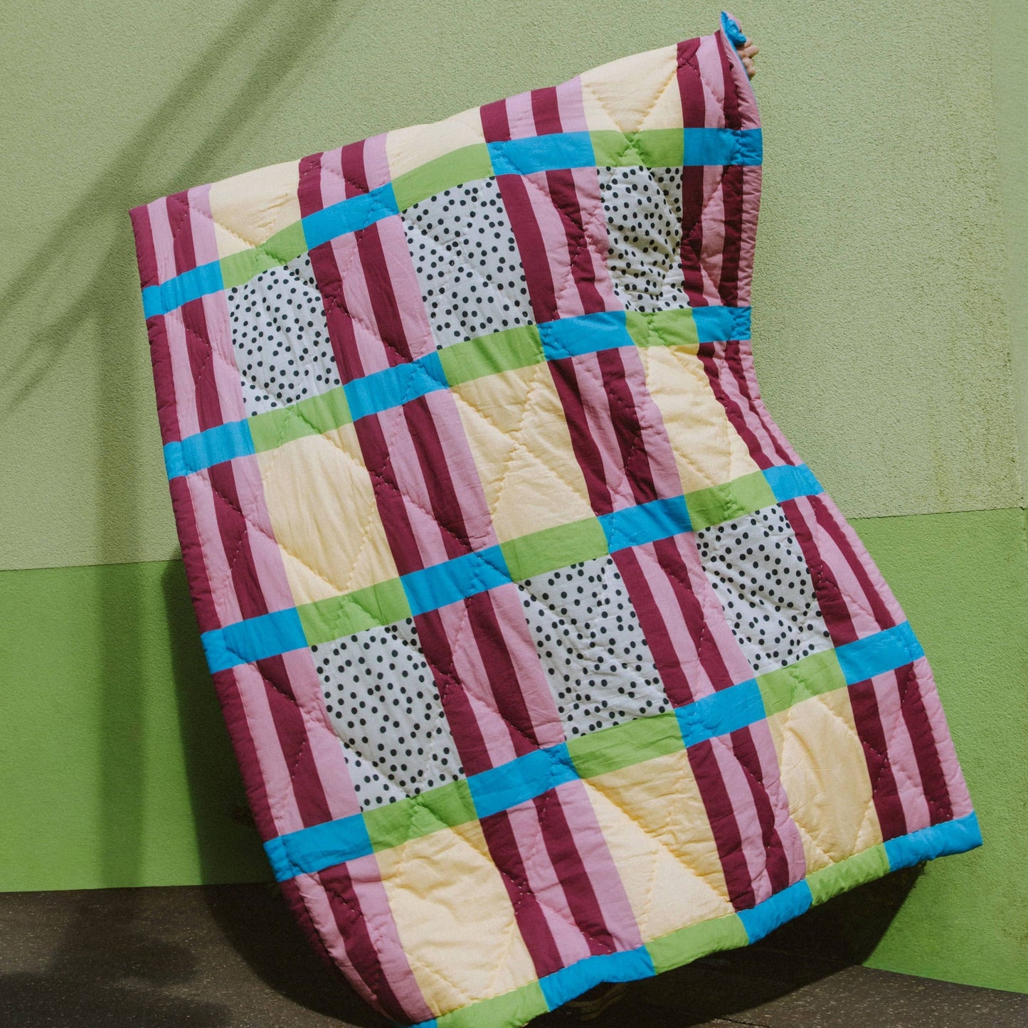 Sunday Mood Throw