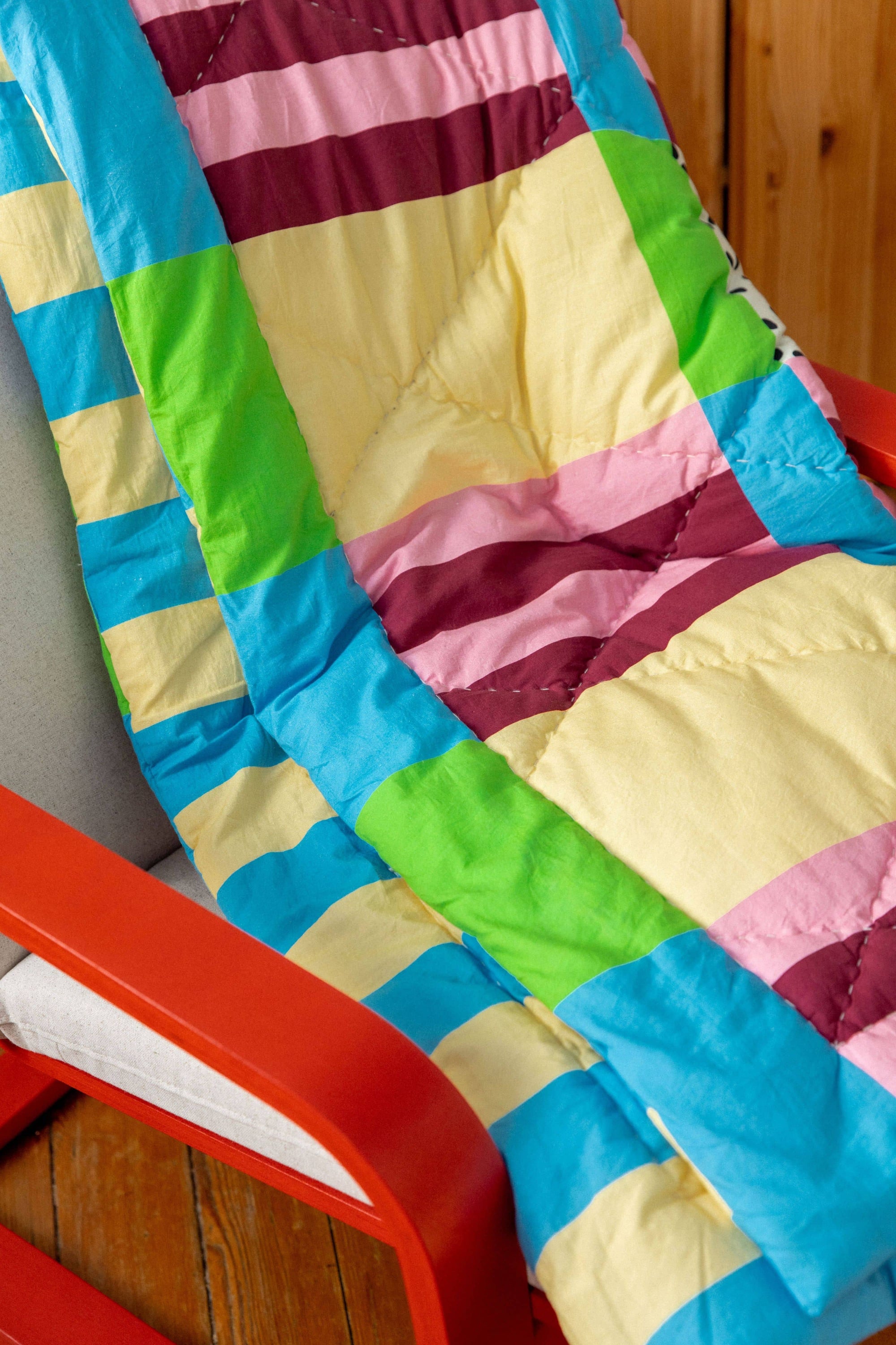 Sunday Mood Throw