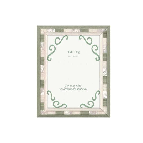 Affetto Green and Pearl Photo Frame, 13 × 18 cm
