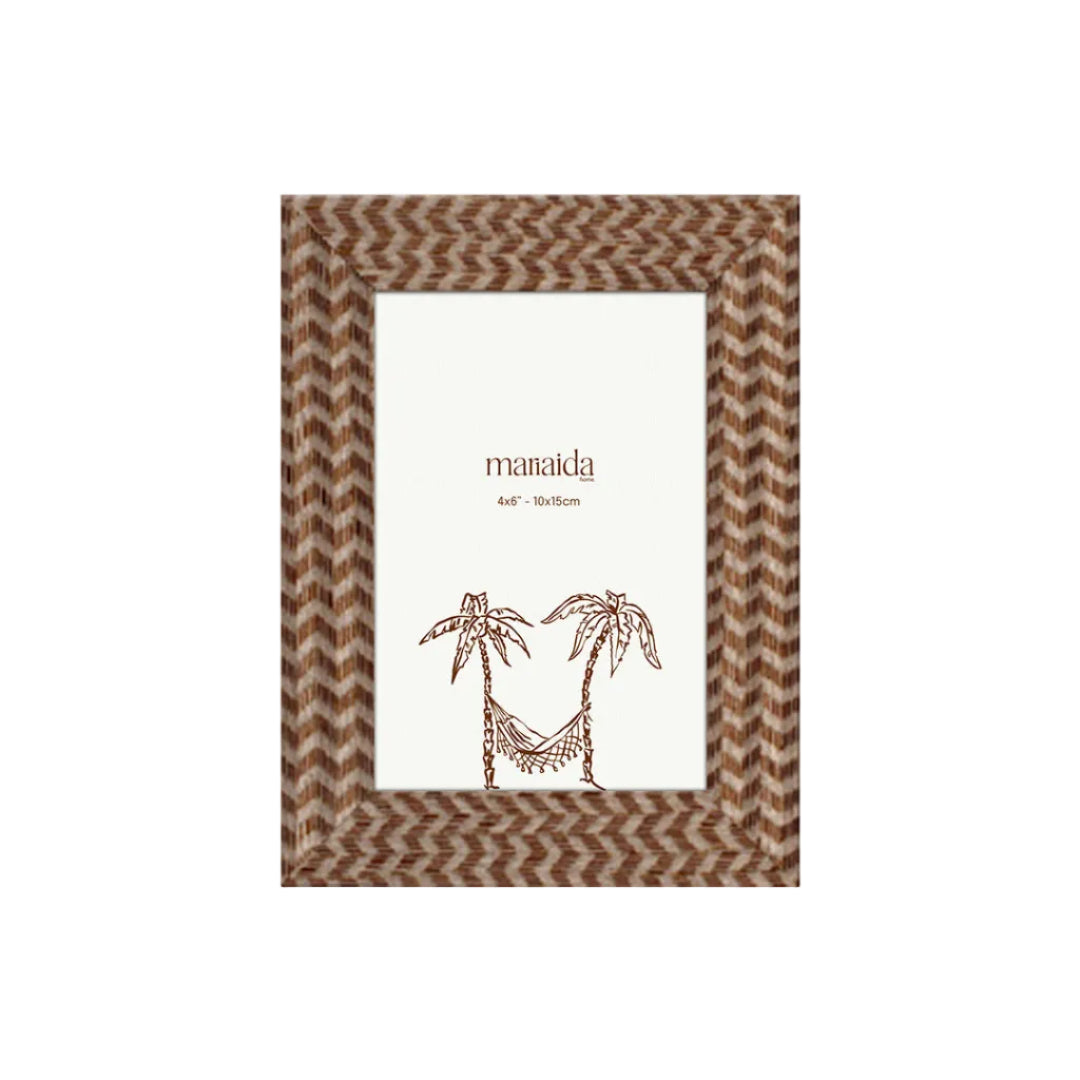 Incontri Brown Stripe Photo Frame, 10 × 15 cm
