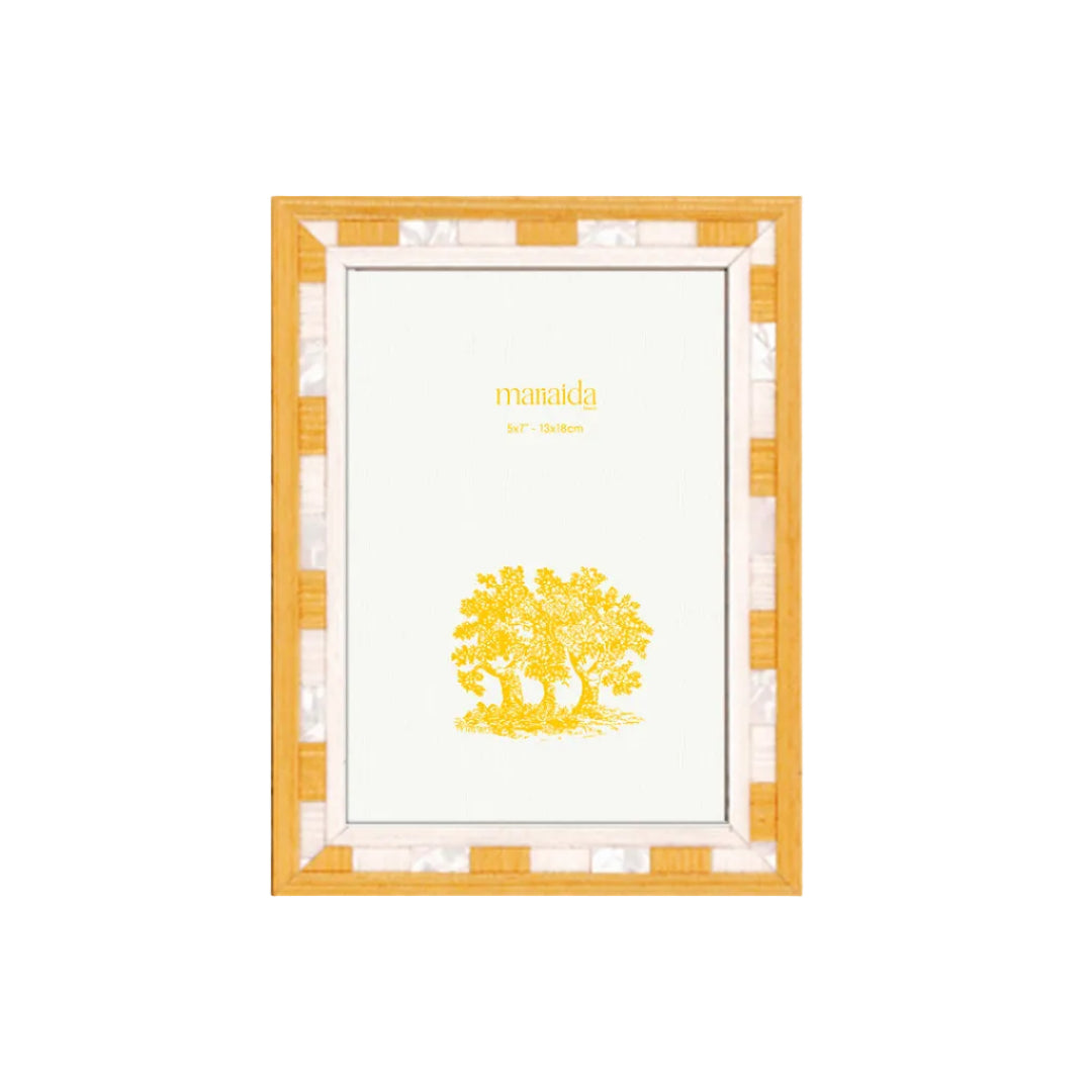 Affetto Yellow and Pearl Photo Frame, 13 × 18 cm