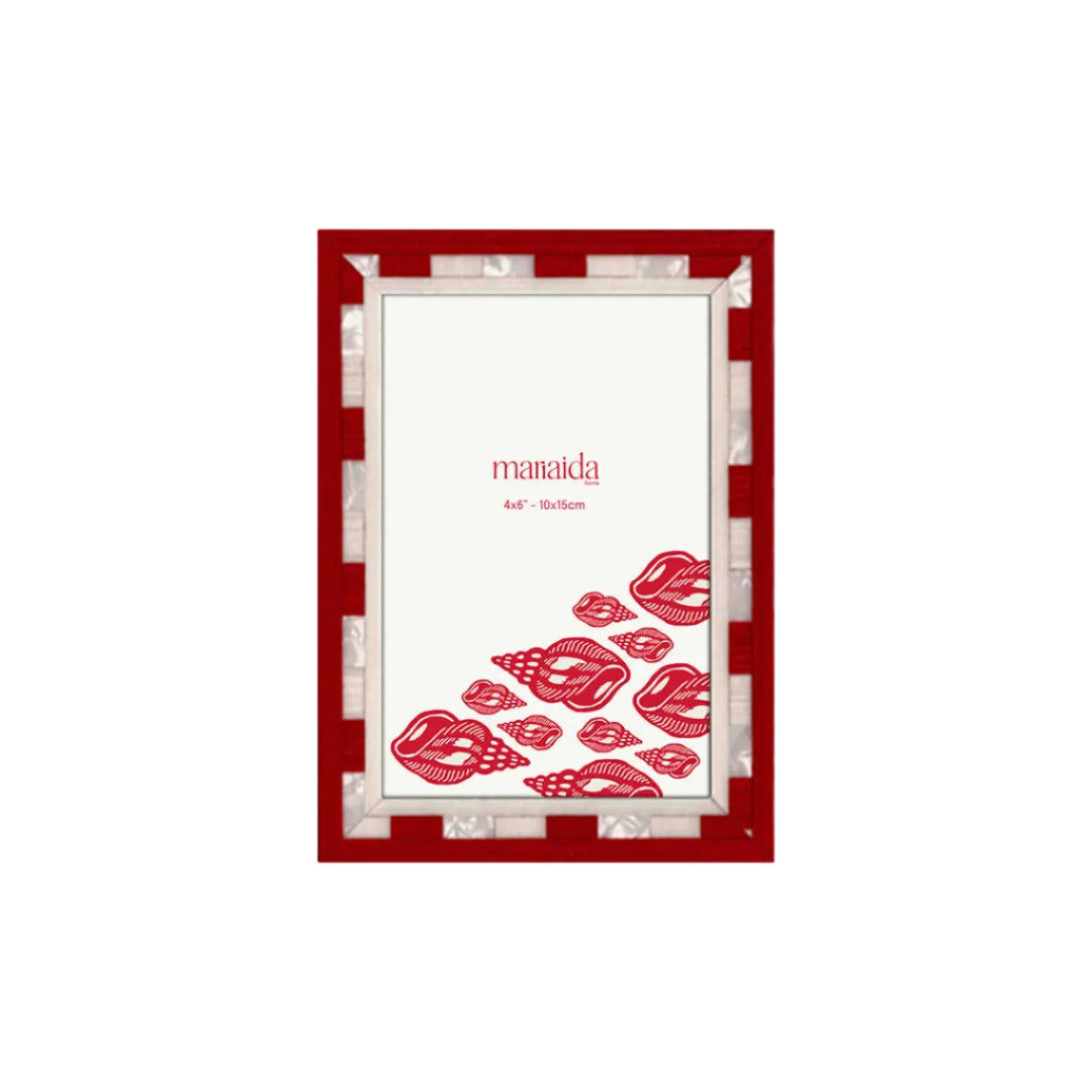 Affetto Red and Pearl Photo Frame, 10 × 15 cm