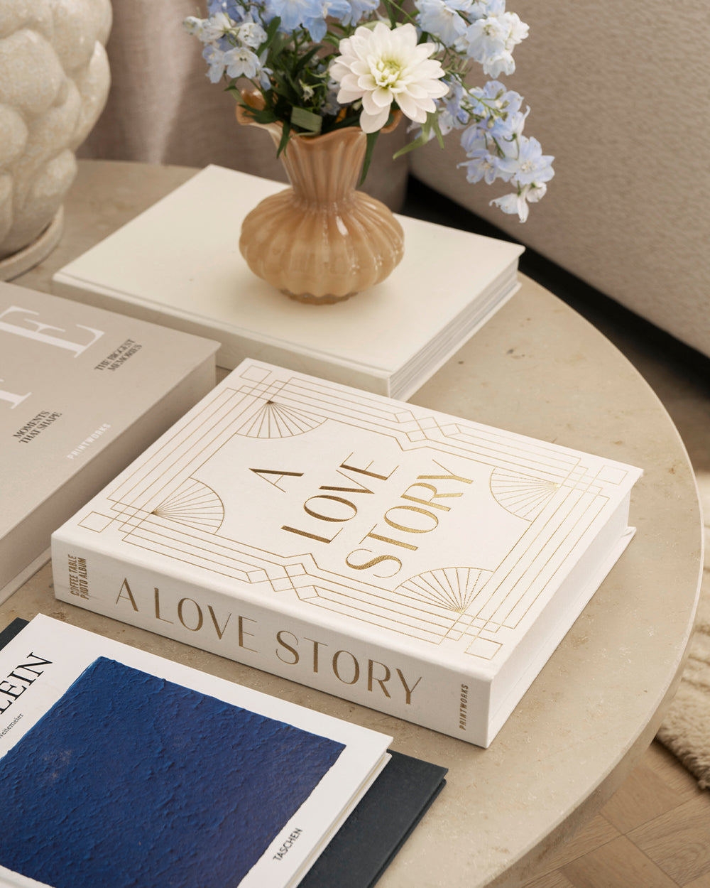 Wedding Album - A Love Story
