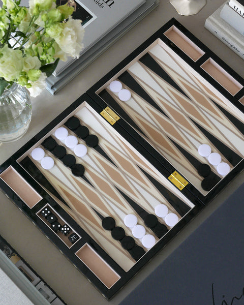 Lacquered Backgammon, Black