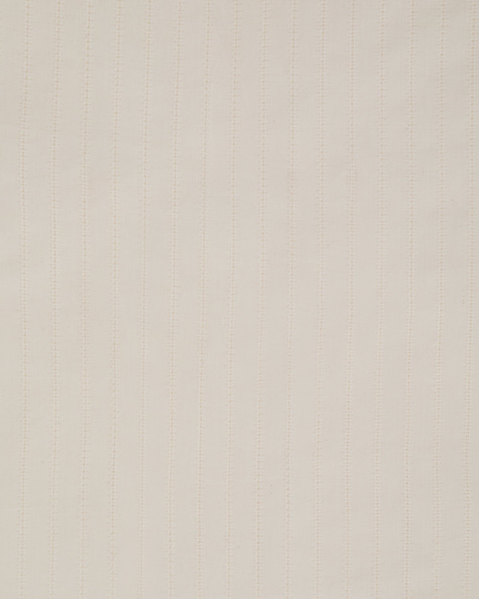 The Embroidered Cotton in Daisy