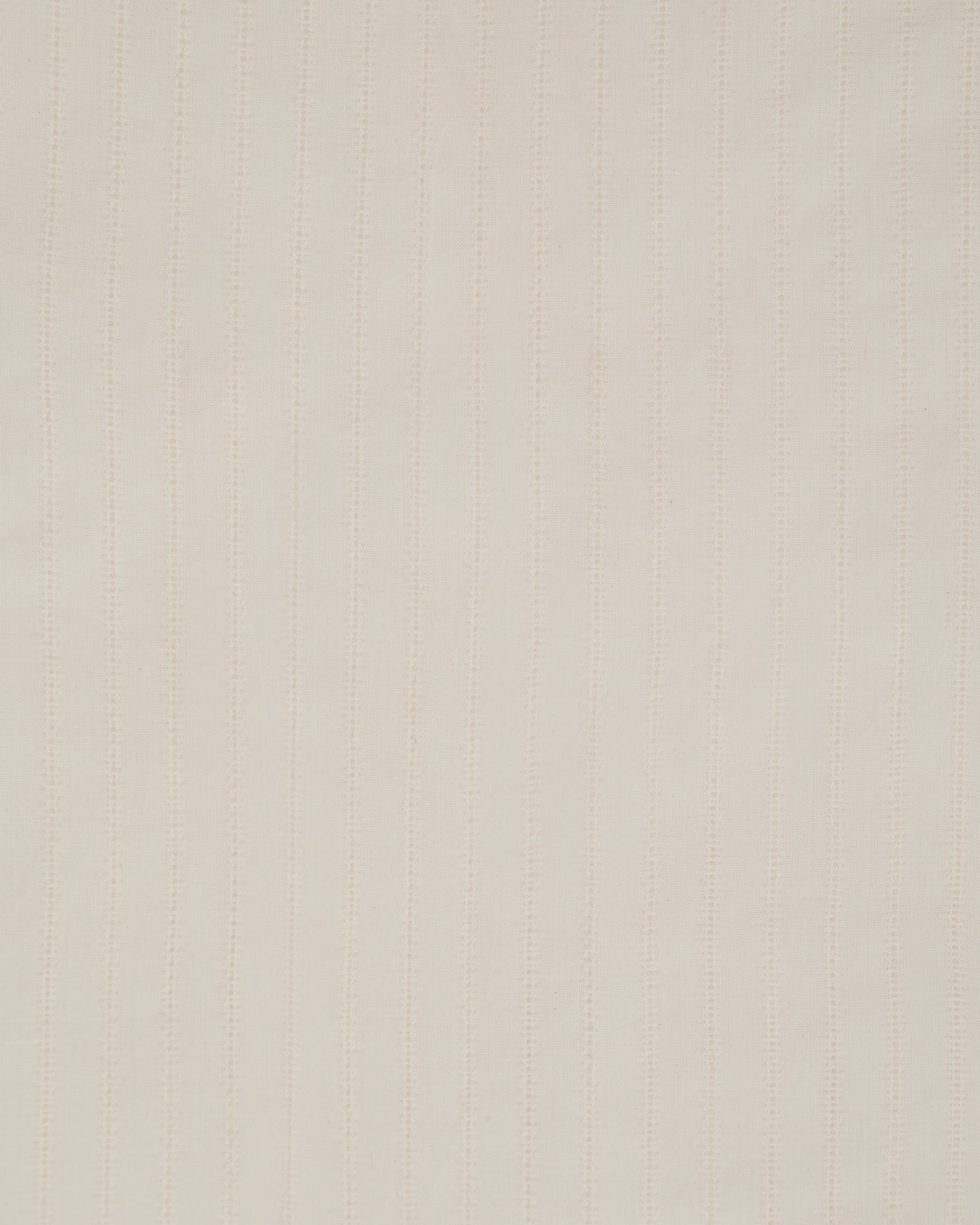 The Embroidered Cotton in Daisy