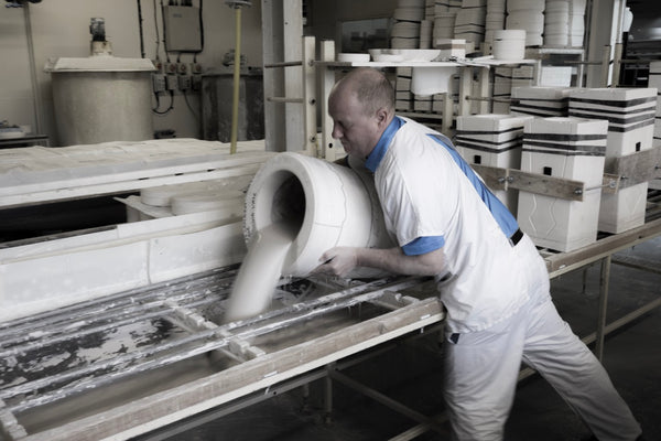 The process of making the Big Vase 1 and 2 by Max Lamb