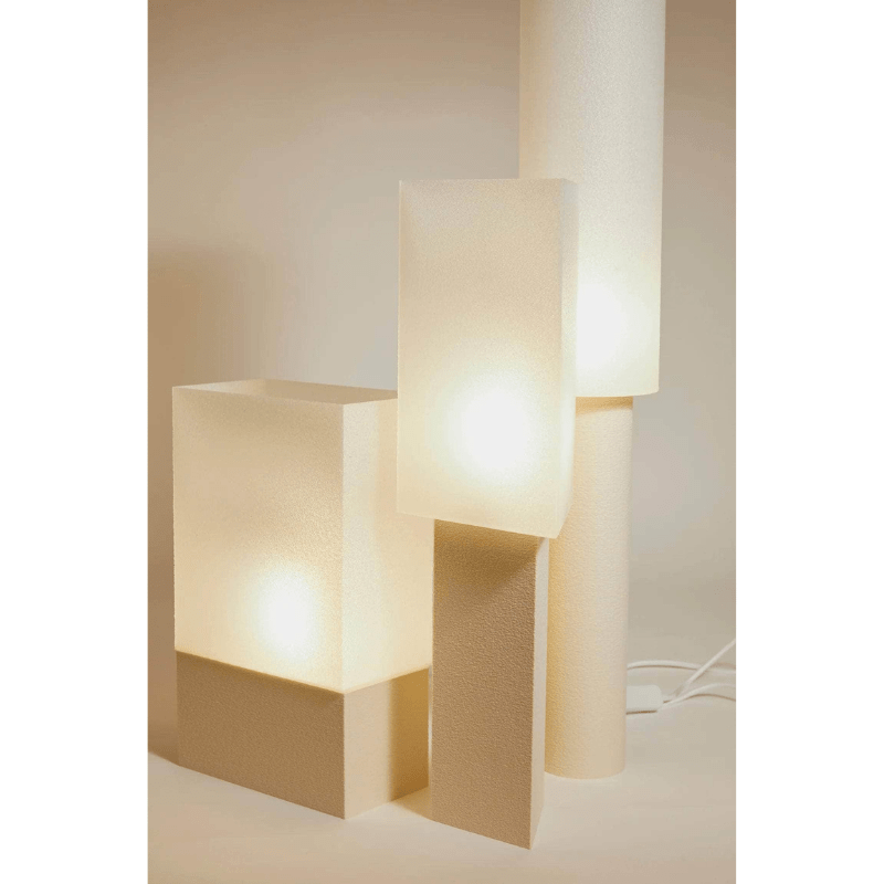Lampe i Table Lamp