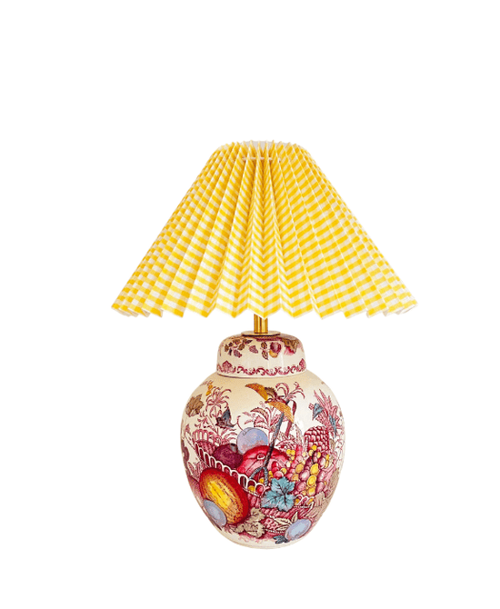 Load image into Gallery viewer, Antique Mason&amp;#39;s Fruit Basket Lamp
