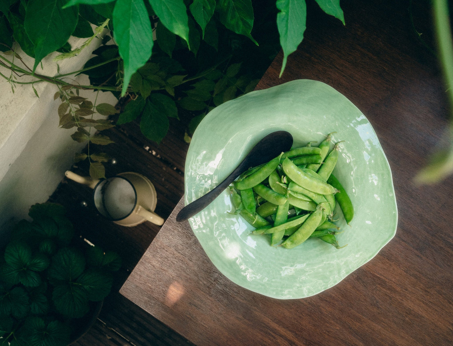 Indulge nº7 deep dinner plate / jade green