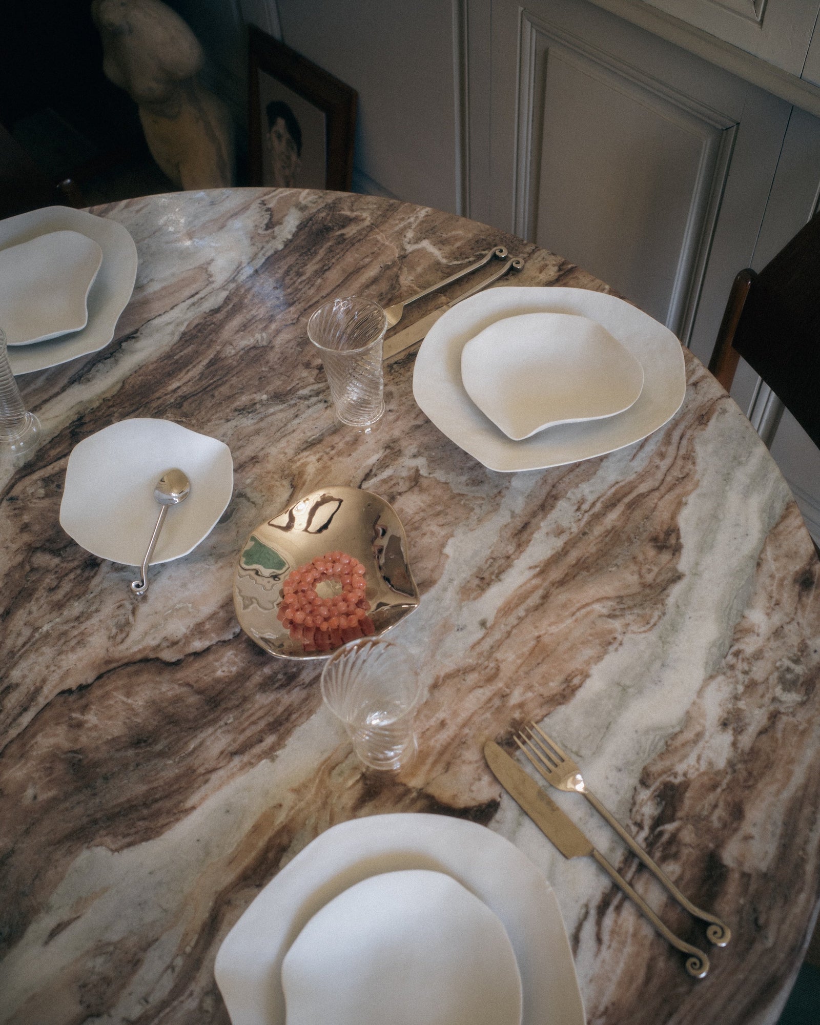 Indulge nº5 small plate / matte white