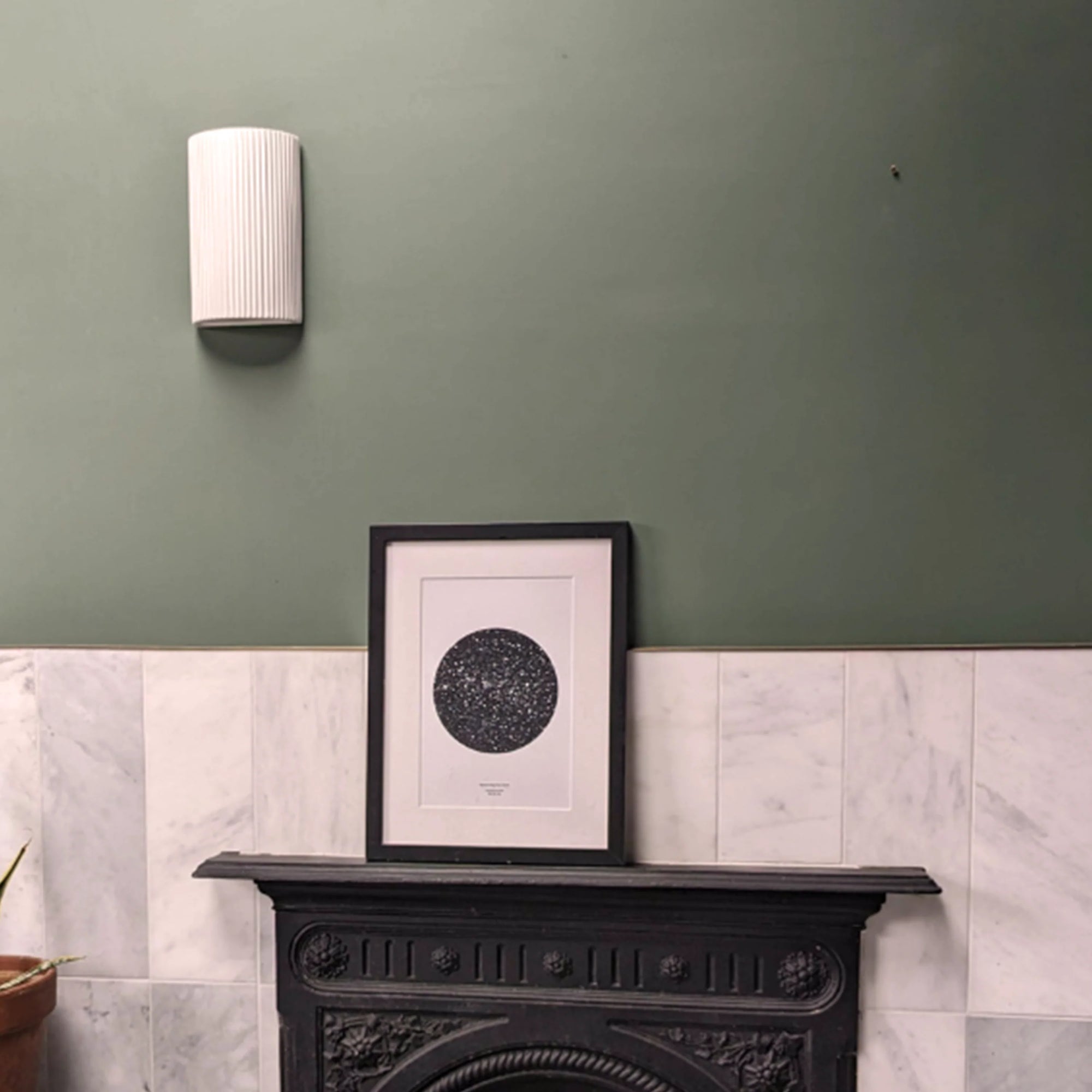 White ribbed ceramic pillar wall light