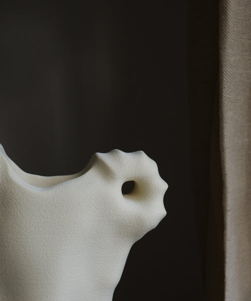 Ribs | Vase 01 | Sandstone