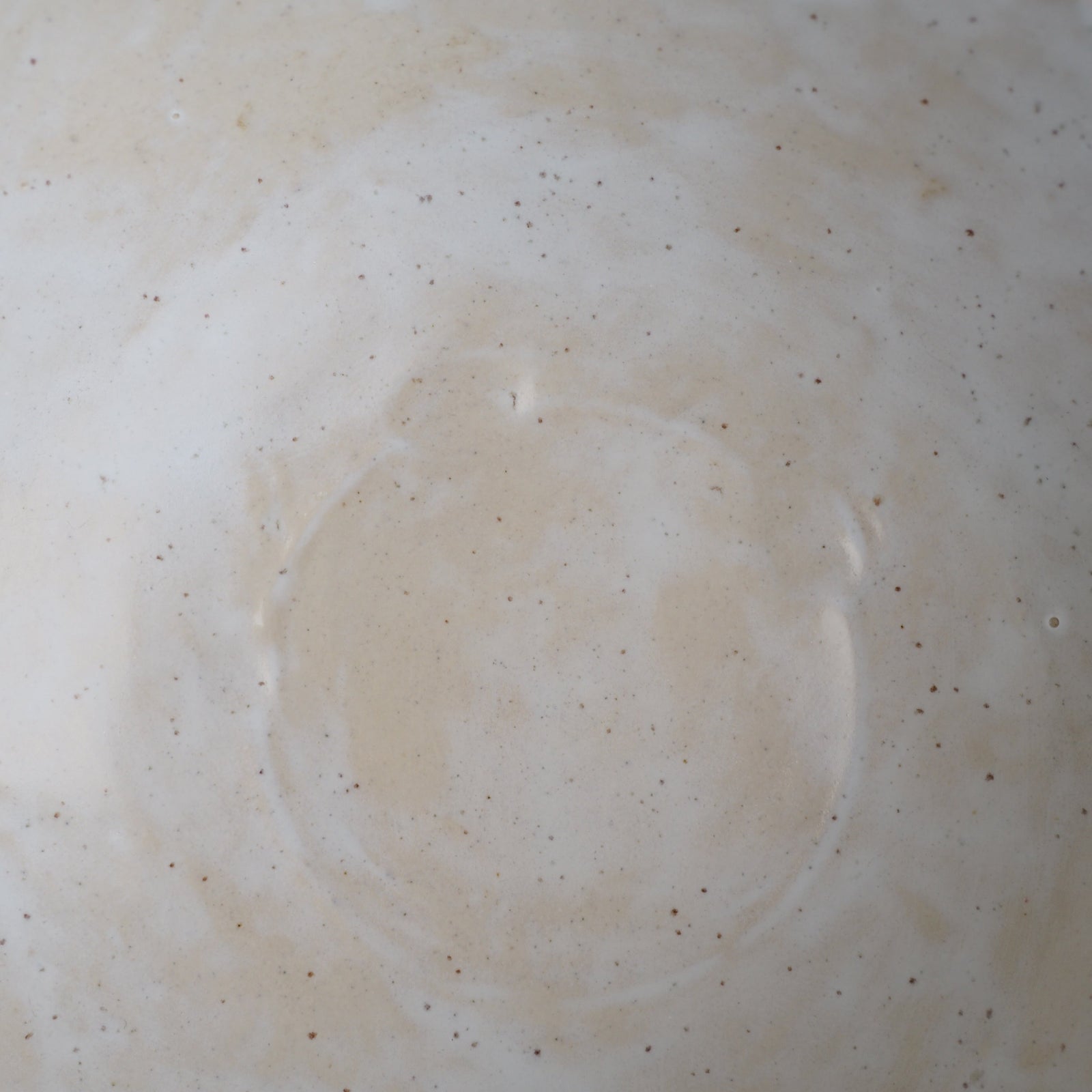 Handmade Cream/White Speckled Scalloped Ceramic Serving Bowl.