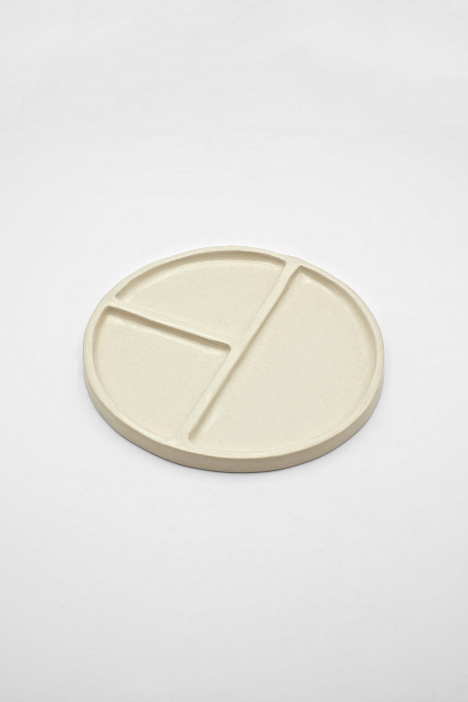 Cedros Jewelry/Snack Plate AUAKE