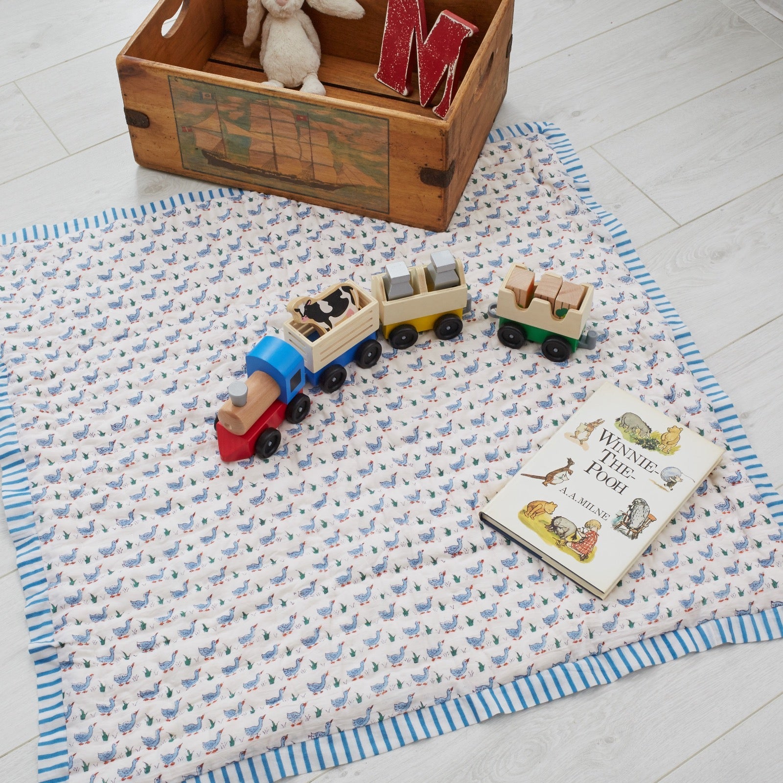 Blue Duck Quilt