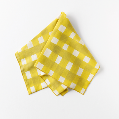 Yellow Cross-Hatch linen dinner napkin with painterly brushstroke cross-hatch pattern in gold - Goldie Home