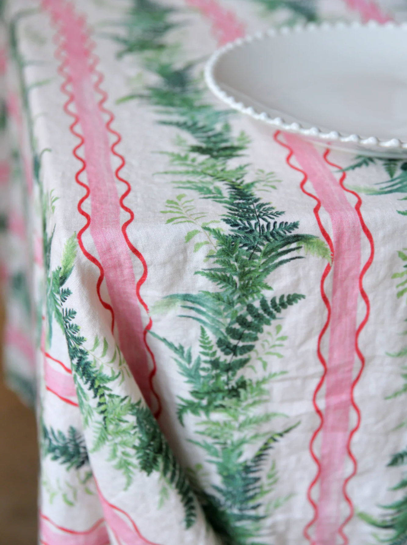 Eden Stripe Linen Tablecloth