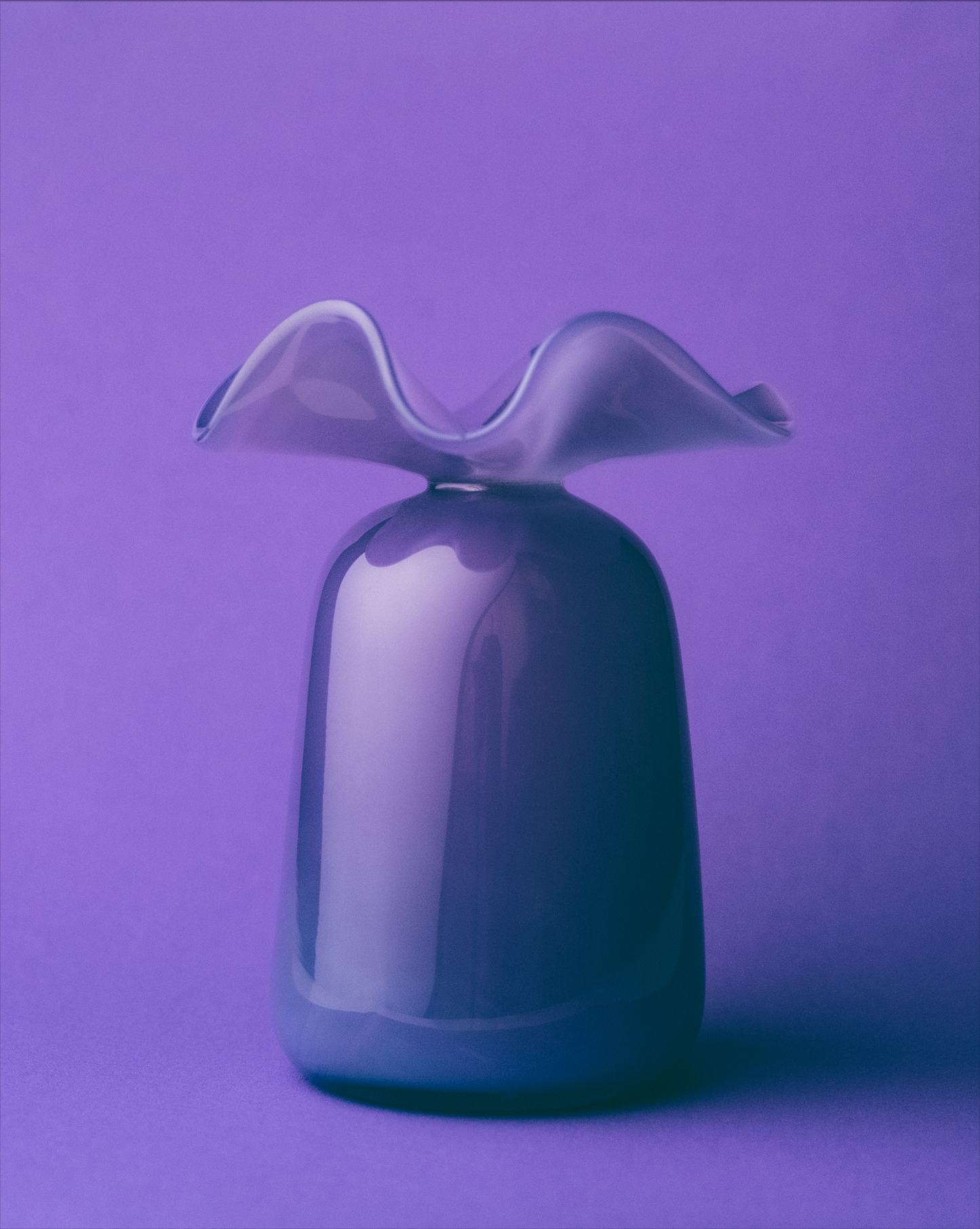 Marla Primrose Medium Handmade Glass Ruffle Bud Vase – Lilac Purple – side view