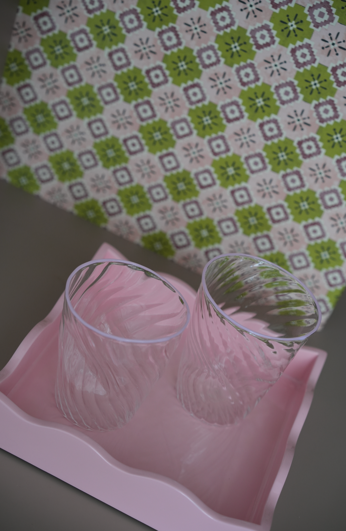 Square Allegra Tray in Pink