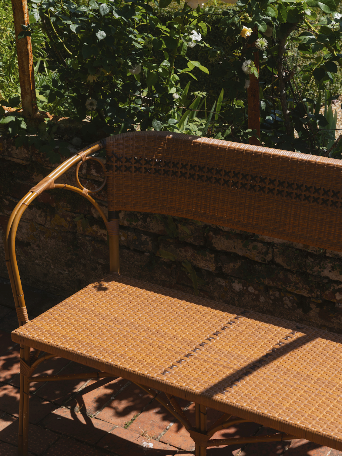 Juliette Loveseat