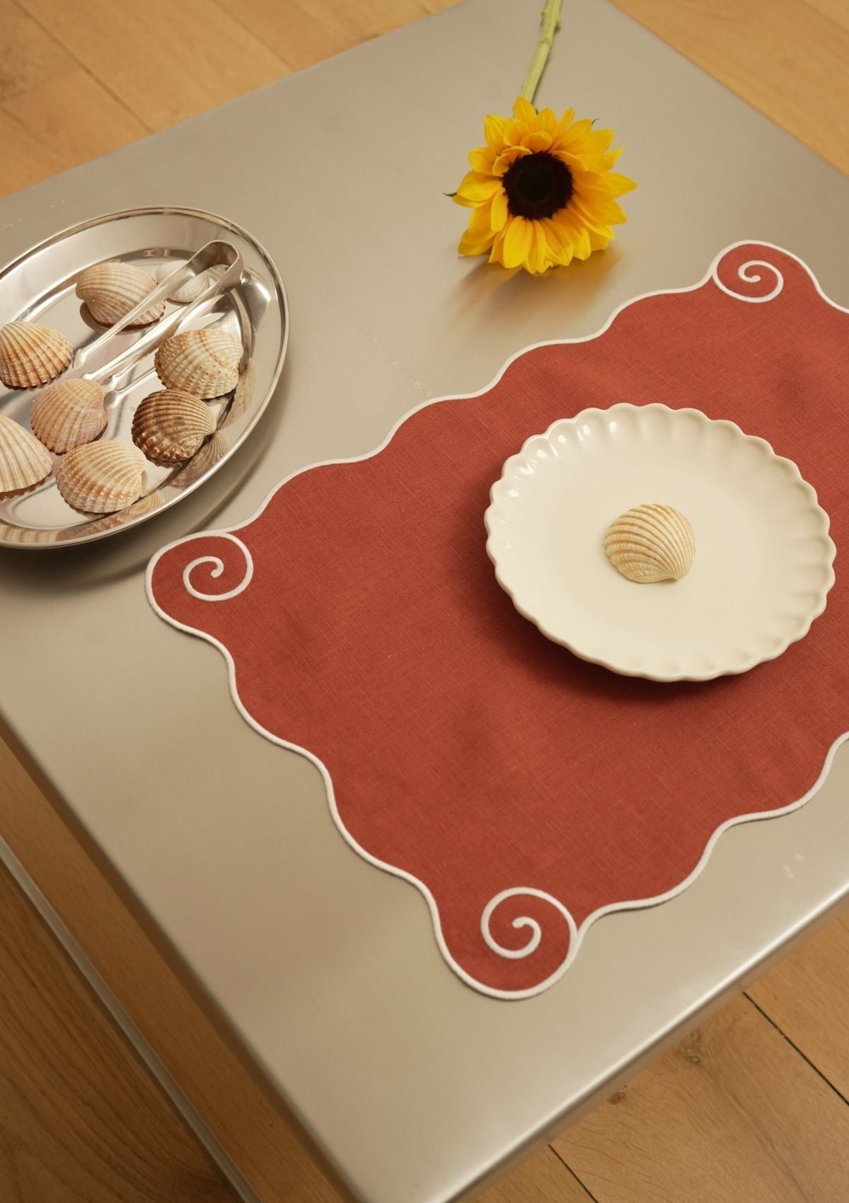 Volute Linen Placemat in Red Ocher & White