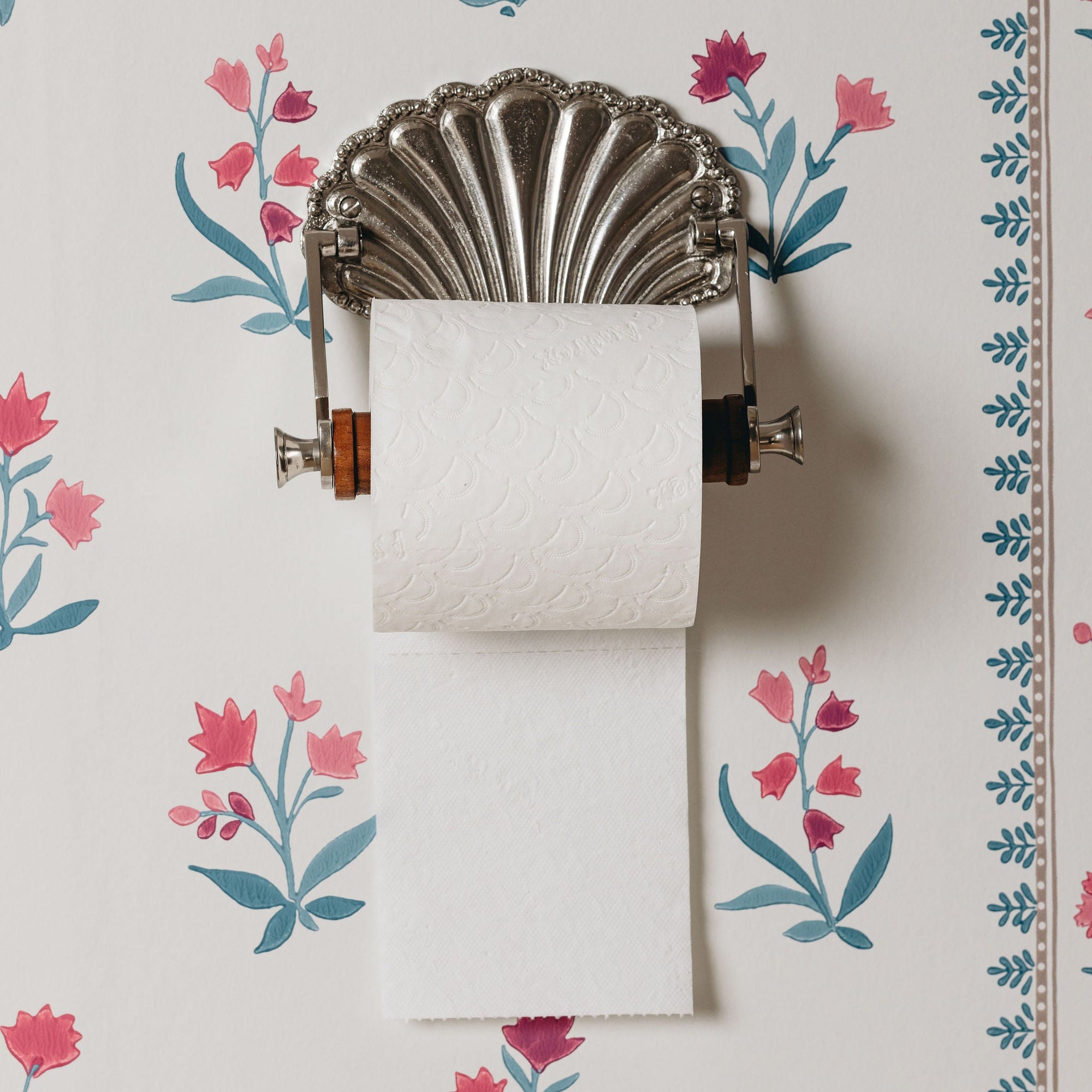 Shell Toilet Roll Holder, Aged Brass