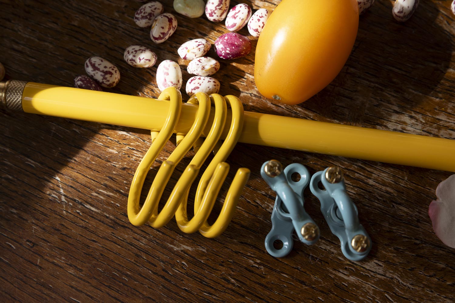 The 80cm Signal Yellow Hanging Rail