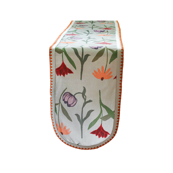 Table Runner Picnic on the Meadow