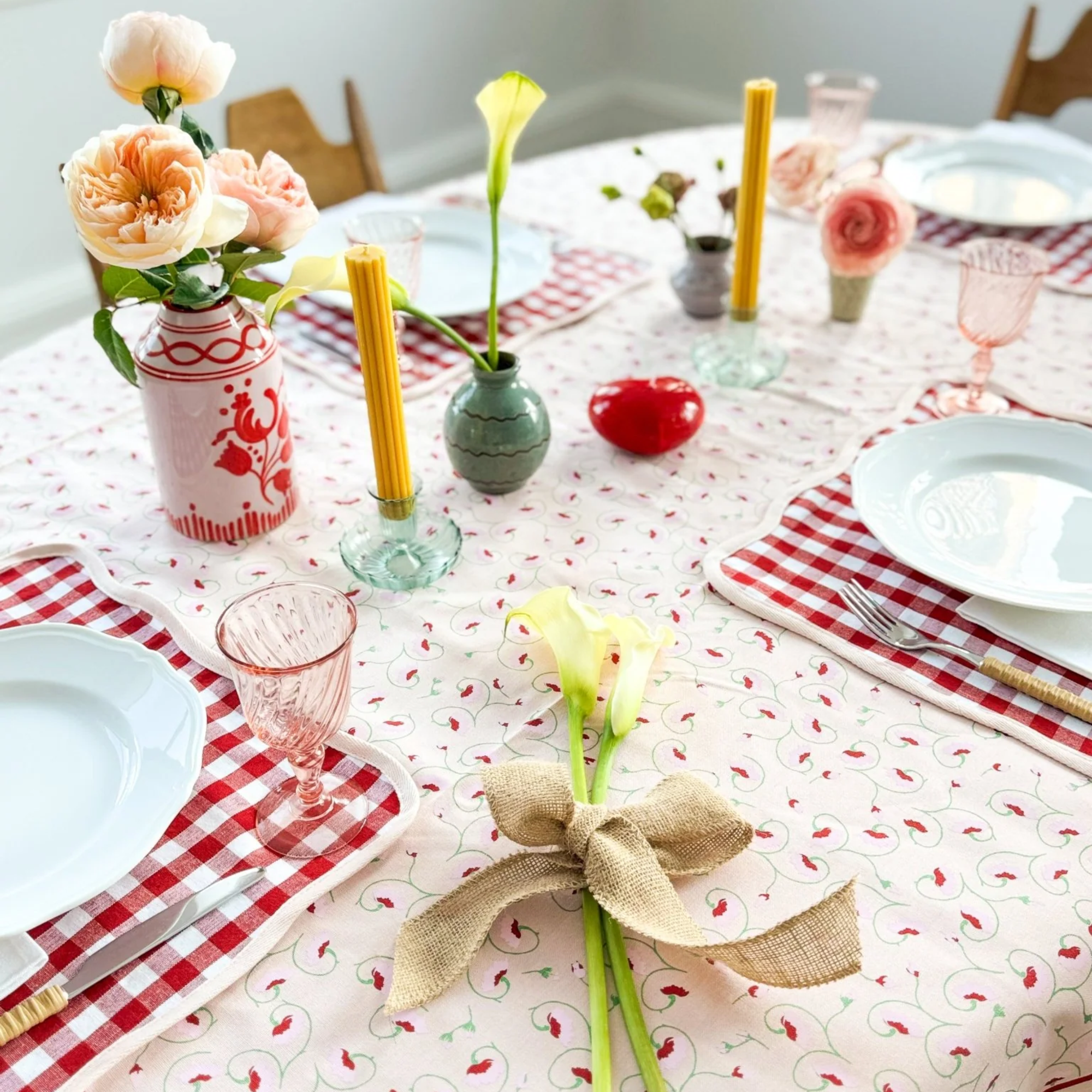Set of 4 Giardino Reversible Placemats (Rosso/Rosa)