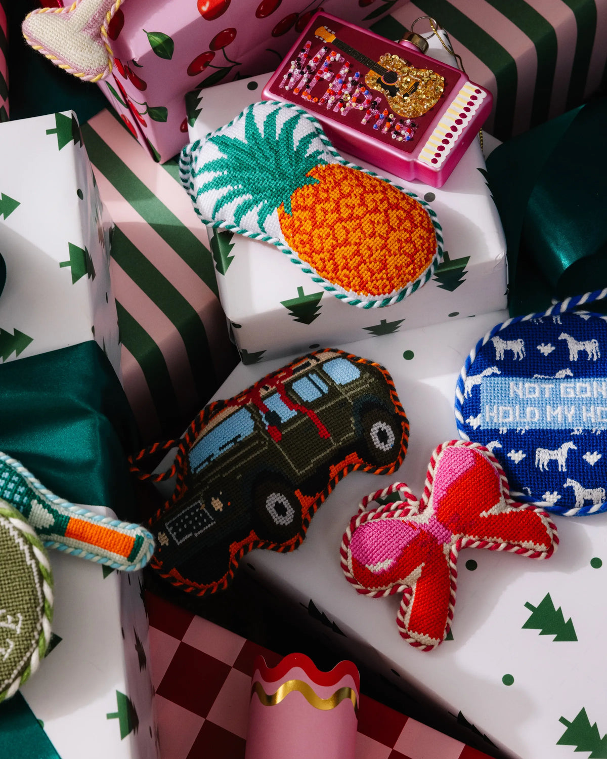Needlepoint Icon Ornament - Bow - Furbish Studio