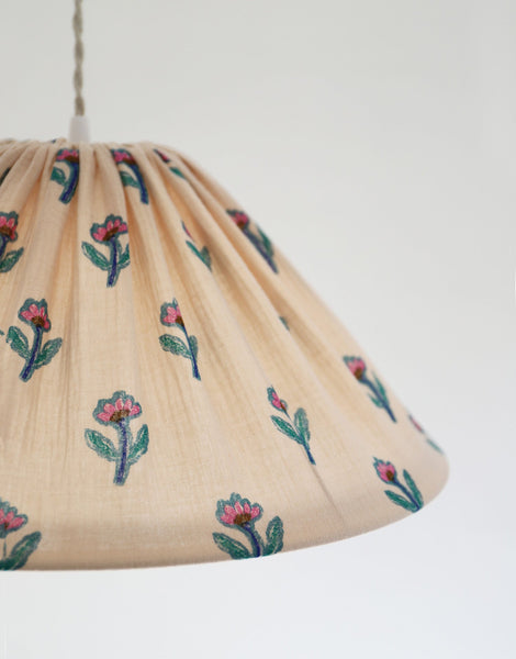 Conical Pendant Light Small Flowers Malala “Flora”