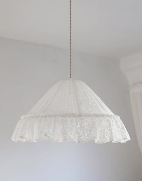 Marie Ernestine Pendant Light – Vintage-Style White Lace