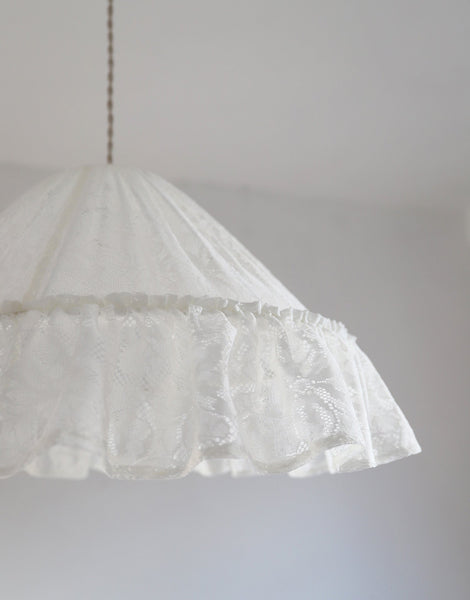 Marie Ernestine Pendant Light – Vintage-Style White Lace