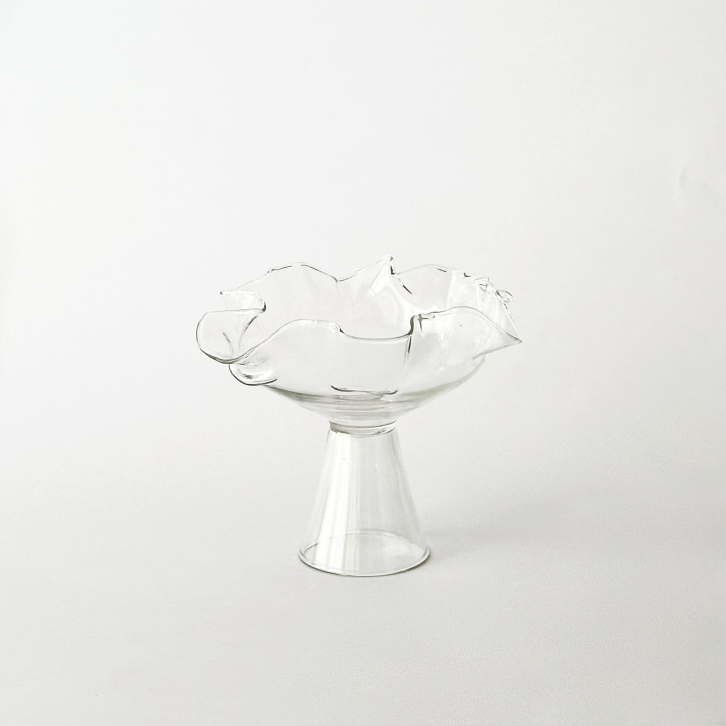 Dis-Moi Glass