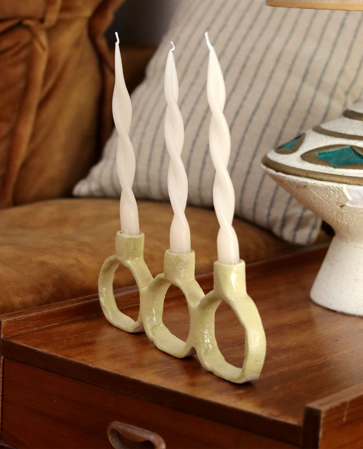 TRIPLE HANDMADE CERAMIC CANDLESTICK FOR A PERFECT GIFT