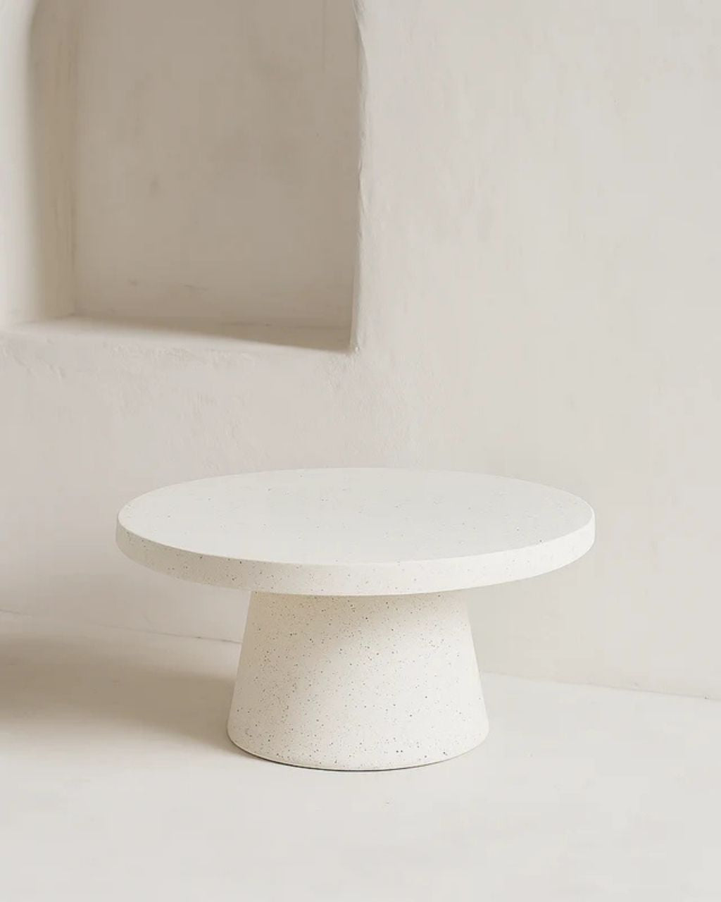 Petra Magnesium-Fibre Coffee Table, 80 × 80 × 38 cm
